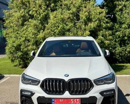 Белый БМВ Х6, объемом двигателя 0 л и пробегом 98 тыс. км за 62500 $, фото 1 на Automoto.ua