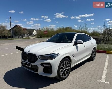 Белый БМВ Х6, объемом двигателя 2.99 л и пробегом 75 тыс. км за 75000 $, фото 1 на Automoto.ua