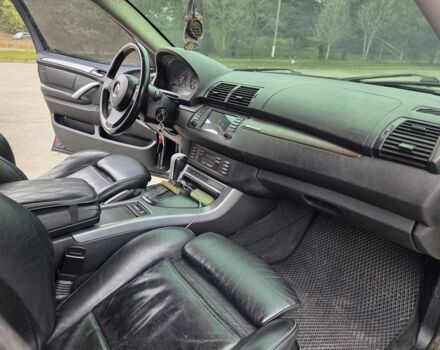 Черный БМВ Х6, объемом двигателя 3 л и пробегом 369 тыс. км за 10500 $, фото 6 на Automoto.ua