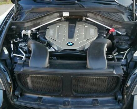 Чорний БМВ Х6, об'ємом двигуна 4.39 л та пробігом 68 тис. км за 17500 $, фото 16 на Automoto.ua