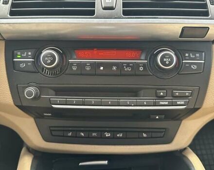 Чорний БМВ Х6, об'ємом двигуна 2.98 л та пробігом 210 тис. км за 11500 $, фото 32 на Automoto.ua