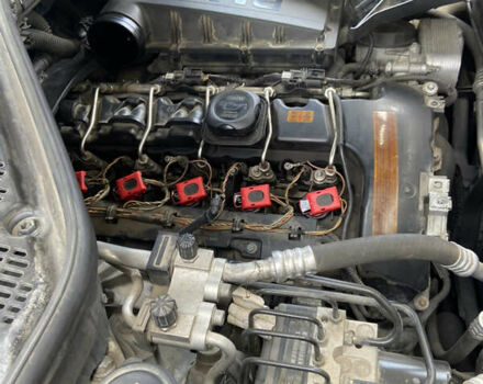 Черный БМВ Х6, объемом двигателя 3 л и пробегом 189 тыс. км за 16500 $, фото 10 на Automoto.ua