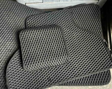 Черный БМВ Х6, объемом двигателя 3 л и пробегом 266 тыс. км за 14950 $, фото 27 на Automoto.ua