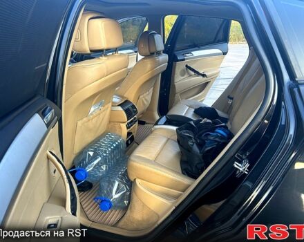 Чорний БМВ Х6, об'ємом двигуна 3 л та пробігом 300 тис. км за 15600 $, фото 5 на Automoto.ua
