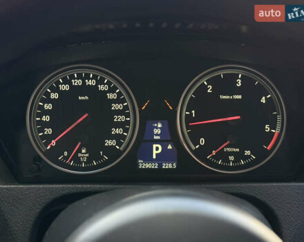 Чорний БМВ Х6, об'ємом двигуна 2.99 л та пробігом 333 тис. км за 22500 $, фото 56 на Automoto.ua