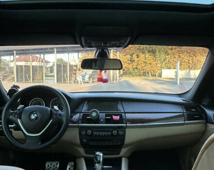Чорний БМВ Х6, об'ємом двигуна 3 л та пробігом 215 тис. км за 14000 $, фото 6 на Automoto.ua