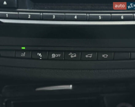 Чорний БМВ Х6, об'ємом двигуна 2.99 л та пробігом 333 тис. км за 22500 $, фото 47 на Automoto.ua