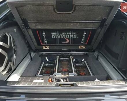 Черный БМВ Х6, объемом двигателя 4.4 л и пробегом 150 тыс. км за 20000 $, фото 10 на Automoto.ua