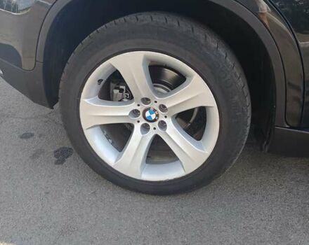 Черный БМВ Х6, объемом двигателя 3 л и пробегом 133 тыс. км за 12800 $, фото 12 на Automoto.ua