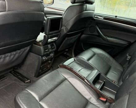 Черный БМВ Х6, объемом двигателя 4.4 л и пробегом 215 тыс. км за 12500 $, фото 6 на Automoto.ua