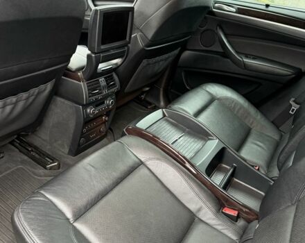 Черный БМВ Х6, объемом двигателя 4.4 л и пробегом 215 тыс. км за 15000 $, фото 2 на Automoto.ua