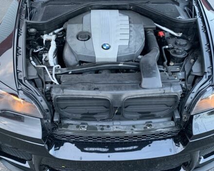 Черный БМВ Х6, объемом двигателя 3 л и пробегом 196 тыс. км за 23000 $, фото 3 на Automoto.ua