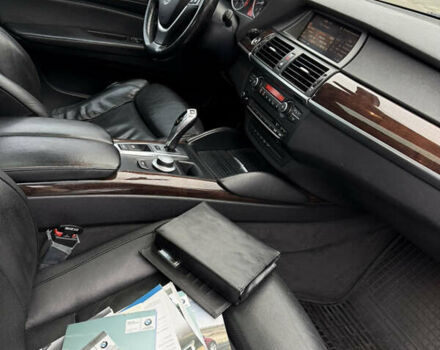 Черный БМВ Х6, объемом двигателя 4.4 л и пробегом 215 тыс. км за 15000 $, фото 3 на Automoto.ua