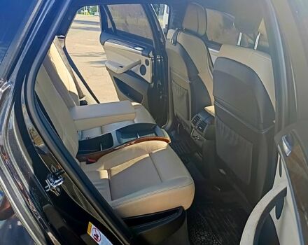 Черный БМВ Х6, объемом двигателя 3 л и пробегом 133 тыс. км за 17000 $, фото 4 на Automoto.ua