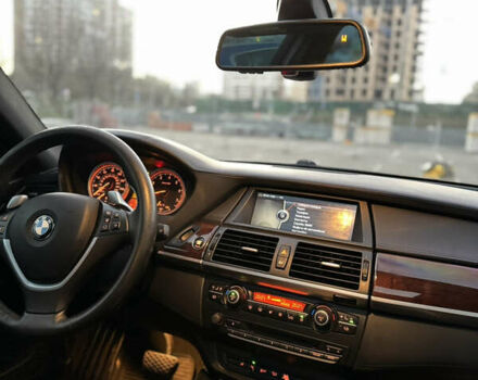 Черный БМВ Х6, объемом двигателя 2.98 л и пробегом 350 тыс. км за 14500 $, фото 7 на Automoto.ua