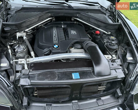 Черный БМВ Х6, объемом двигателя 3 л и пробегом 170 тыс. км за 17500 $, фото 23 на Automoto.ua