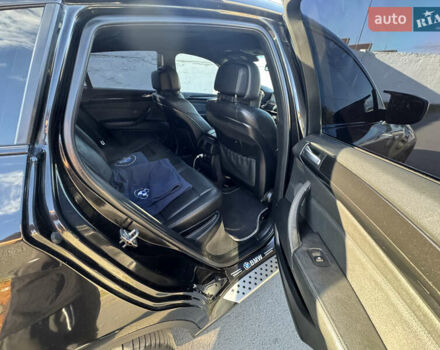 Чорний БМВ Х6, об'ємом двигуна 3 л та пробігом 295 тис. км за 14950 $, фото 19 на Automoto.ua
