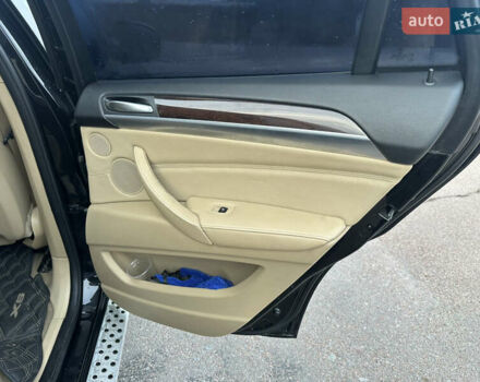 Чорний БМВ Х6, об'ємом двигуна 3 л та пробігом 225 тис. км за 15900 $, фото 17 на Automoto.ua