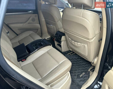 Чорний БМВ Х6, об'ємом двигуна 3 л та пробігом 225 тис. км за 15900 $, фото 16 на Automoto.ua