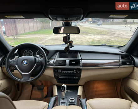 Черный БМВ Х6, объемом двигателя 3 л и пробегом 189 тыс. км за 13200 $, фото 20 на Automoto.ua