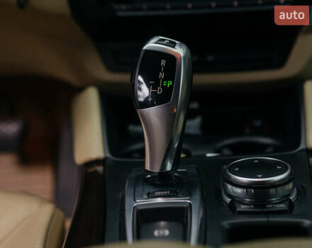 Черный БМВ Х6, объемом двигателя 3 л и пробегом 170 тыс. км за 17500 $, фото 16 на Automoto.ua