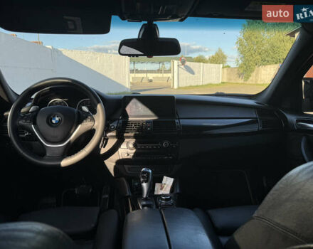 Чорний БМВ Х6, об'ємом двигуна 3 л та пробігом 295 тис. км за 14950 $, фото 26 на Automoto.ua