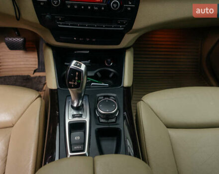 Черный БМВ Х6, объемом двигателя 3 л и пробегом 170 тыс. км за 17500 $, фото 17 на Automoto.ua