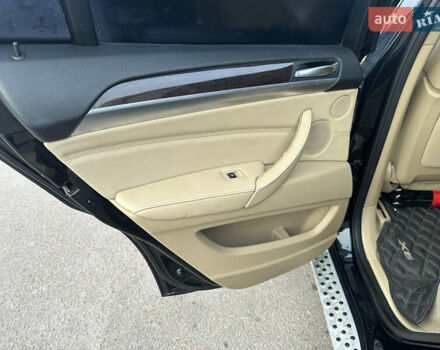 Чорний БМВ Х6, об'ємом двигуна 3 л та пробігом 225 тис. км за 15900 $, фото 15 на Automoto.ua
