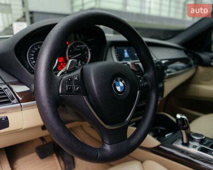 Черный БМВ Х6, объемом двигателя 3 л и пробегом 170 тыс. км за 17500 $, фото 10 на Automoto.ua