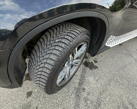 Черный БМВ Х6, объемом двигателя 3 л и пробегом 170 тыс. км за 17500 $, фото 21 на Automoto.ua