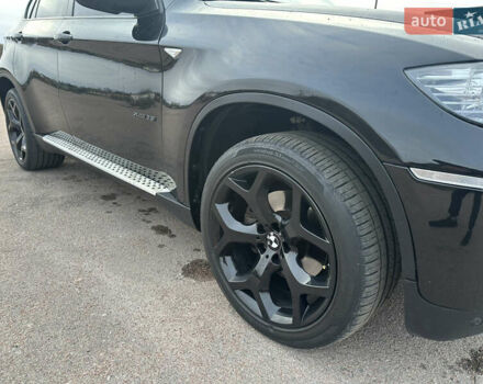 Чорний БМВ Х6, об'ємом двигуна 3 л та пробігом 225 тис. км за 15900 $, фото 11 на Automoto.ua