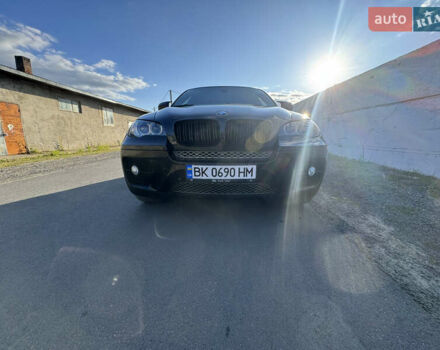 Чорний БМВ Х6, об'ємом двигуна 3 л та пробігом 295 тис. км за 14950 $, фото 2 на Automoto.ua