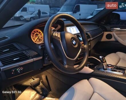 Черный БМВ Х6, объемом двигателя 3 л и пробегом 269 тыс. км за 19999 $, фото 9 на Automoto.ua