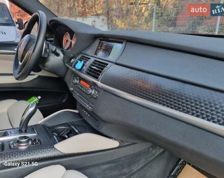 Черный БМВ Х6, объемом двигателя 3 л и пробегом 269 тыс. км за 19999 $, фото 49 на Automoto.ua