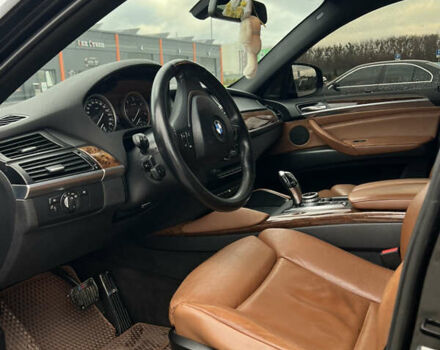 Чорний БМВ Х6, об'ємом двигуна 2.99 л та пробігом 262 тис. км за 22500 $, фото 28 на Automoto.ua