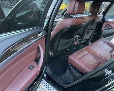 Чорний БМВ Х6, об'ємом двигуна 3 л та пробігом 270 тис. км за 15999 $, фото 3 на Automoto.ua