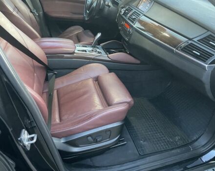 Чорний БМВ Х6, об'ємом двигуна 3 л та пробігом 270 тис. км за 15999 $, фото 2 на Automoto.ua