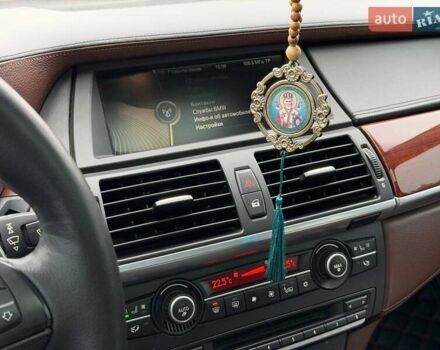 Черный БМВ Х6, объемом двигателя 4.39 л и пробегом 200 тыс. км за 16500 $, фото 58 на Automoto.ua