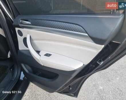 Черный БМВ Х6, объемом двигателя 3 л и пробегом 269 тыс. км за 19999 $, фото 42 на Automoto.ua