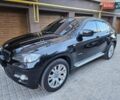 Черный БМВ Х6, объемом двигателя 3 л и пробегом 301 тыс. км за 16200 $, фото 1 на Automoto.ua