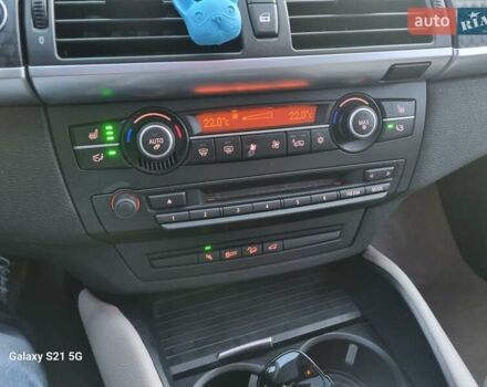 Черный БМВ Х6, объемом двигателя 3 л и пробегом 269 тыс. км за 19999 $, фото 26 на Automoto.ua