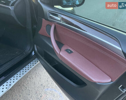 Черный БМВ Х6, объемом двигателя 3 л и пробегом 270 тыс. км за 15999 $, фото 11 на Automoto.ua