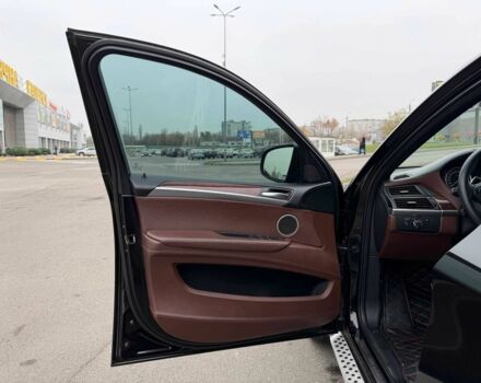 Черный БМВ Х6, объемом двигателя 4.4 л и пробегом 200 тыс. км за 16500 $, фото 14 на Automoto.ua