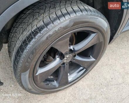 Черный БМВ Х6, объемом двигателя 3 л и пробегом 269 тыс. км за 19999 $, фото 80 на Automoto.ua