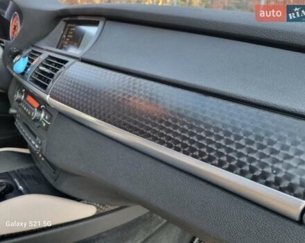 Черный БМВ Х6, объемом двигателя 3 л и пробегом 269 тыс. км за 19999 $, фото 47 на Automoto.ua