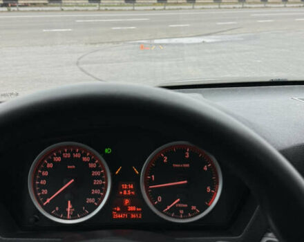 Черный БМВ Х6, объемом двигателя 3 л и пробегом 254 тыс. км за 19700 $, фото 80 на Automoto.ua