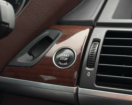 Черный БМВ Х6, объемом двигателя 4.4 л и пробегом 200 тыс. км за 16500 $, фото 23 на Automoto.ua