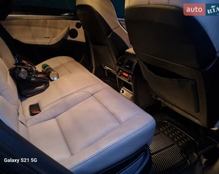 Черный БМВ Х6, объемом двигателя 3 л и пробегом 269 тыс. км за 19999 $, фото 15 на Automoto.ua