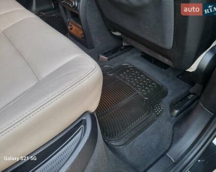 Черный БМВ Х6, объемом двигателя 3 л и пробегом 269 тыс. км за 19999 $, фото 46 на Automoto.ua