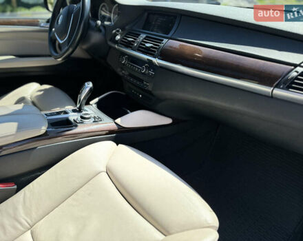 Черный БМВ Х6, объемом двигателя 2.99 л и пробегом 297 тыс. км за 22500 $, фото 14 на Automoto.ua